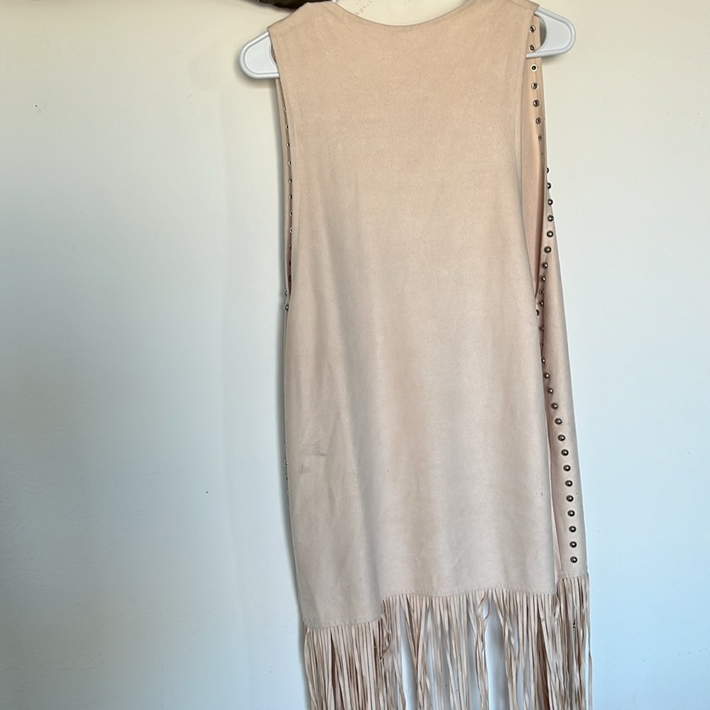Fringe vest - Picture 4 of 4
